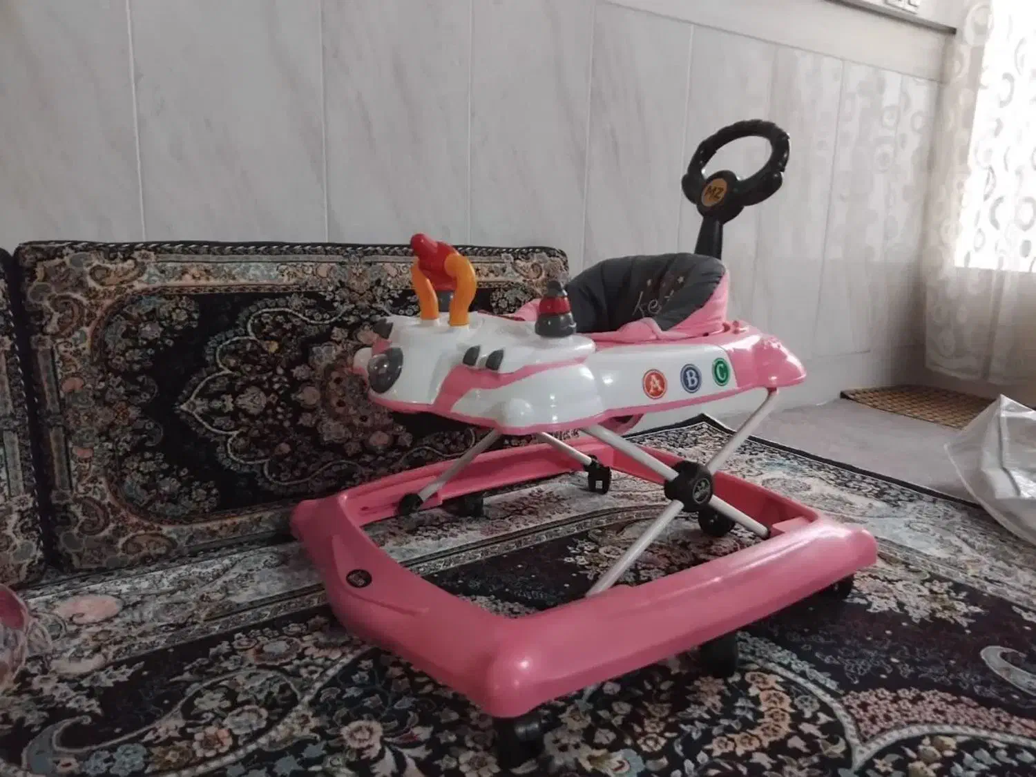 سیسمونی نوزاد|اسباب و اثاث بچه|قم, نخودی|دیوار