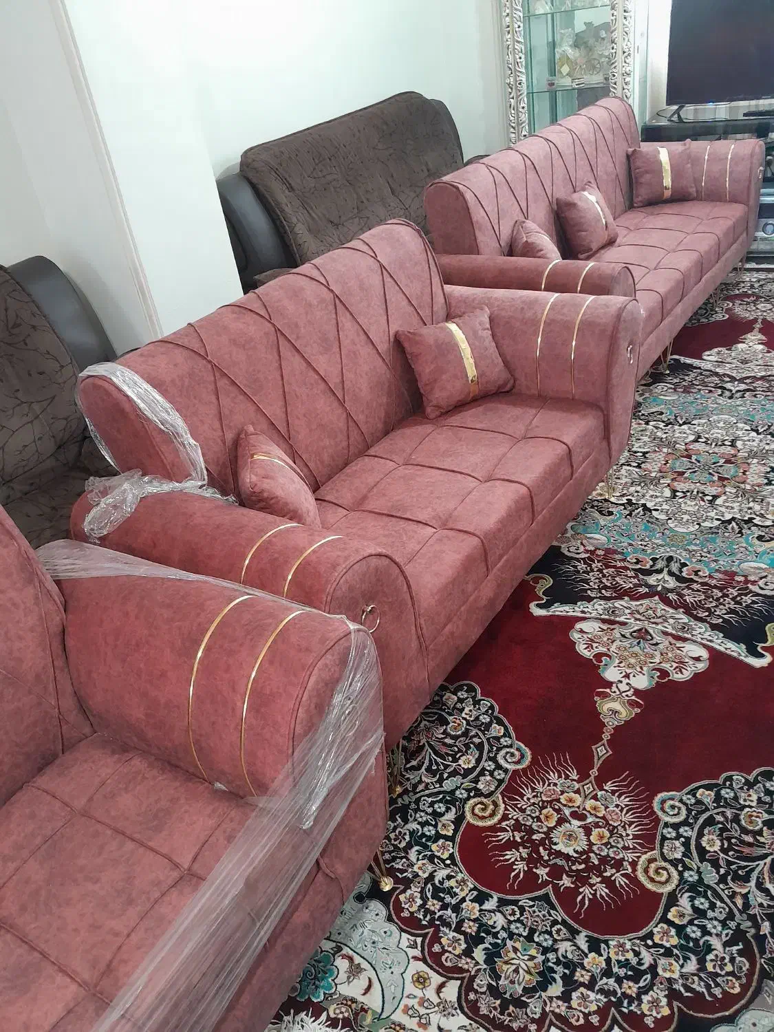 مبل|مبلمان خانگی و میز عسلی|تبریز, |دیوار