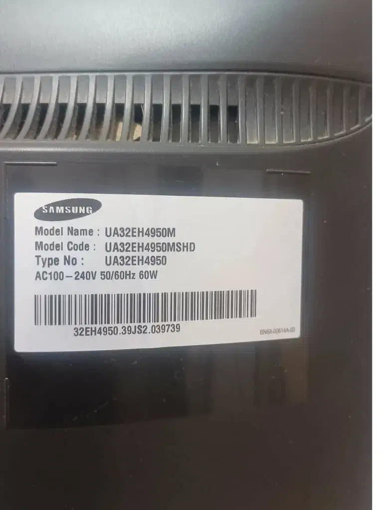 تلویزیون|تلویزیون و پروژکتور|شیراز, بالا کفت|دیوار