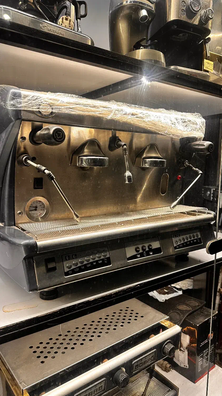 اسپرسو ساز دوگروپ|کافی‌شاپ و رستوران|بجنورد, |دیوار