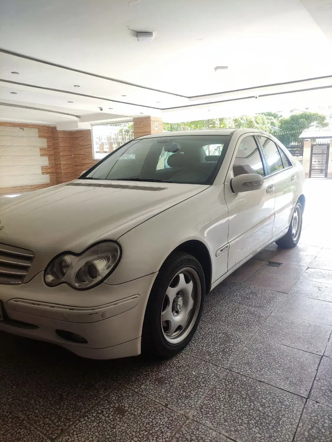 بنز c240 بی رنگ فنی سالم شخصی|خودرو سواری و وانت|کرج, شاهین‌ویلا|دیوار