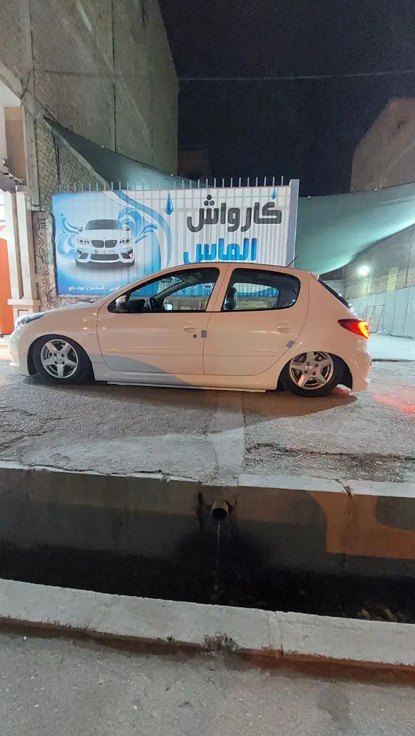 نیازمند نیروی کارواش|استخدام سرایداری و نظافت|گنبد کاووس, |دیوار