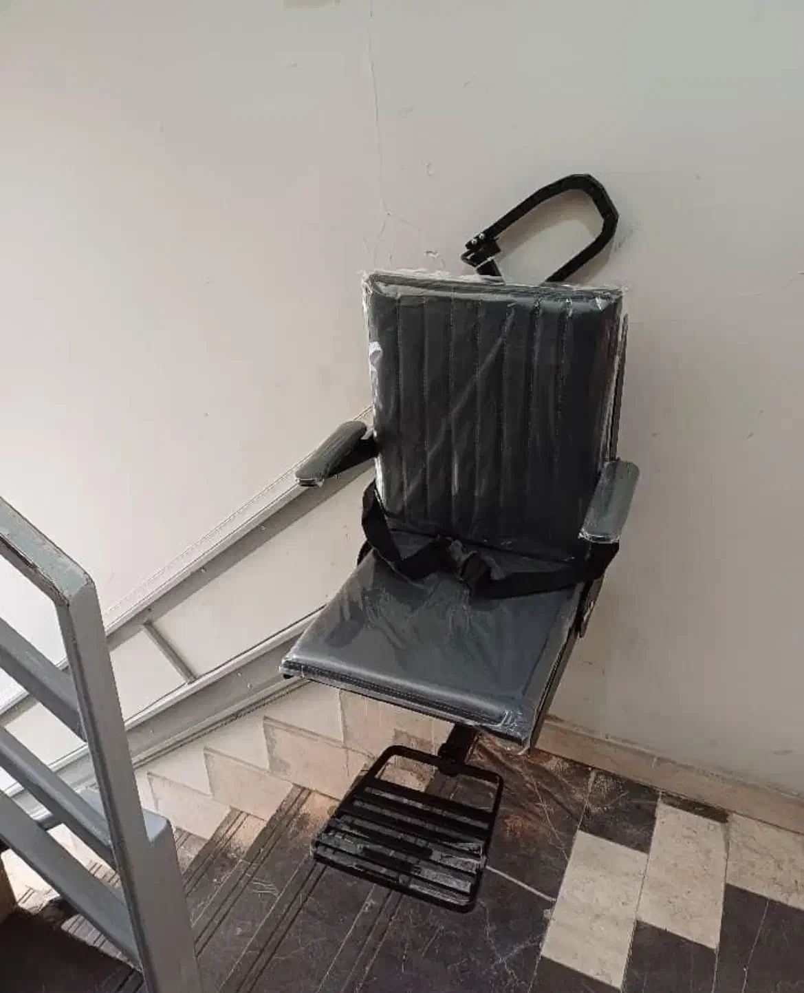 اسانسور ،بالابر،پله پیما اطلس|خدمات پیشه و مهارت|رشت, دیلمان|دیوار