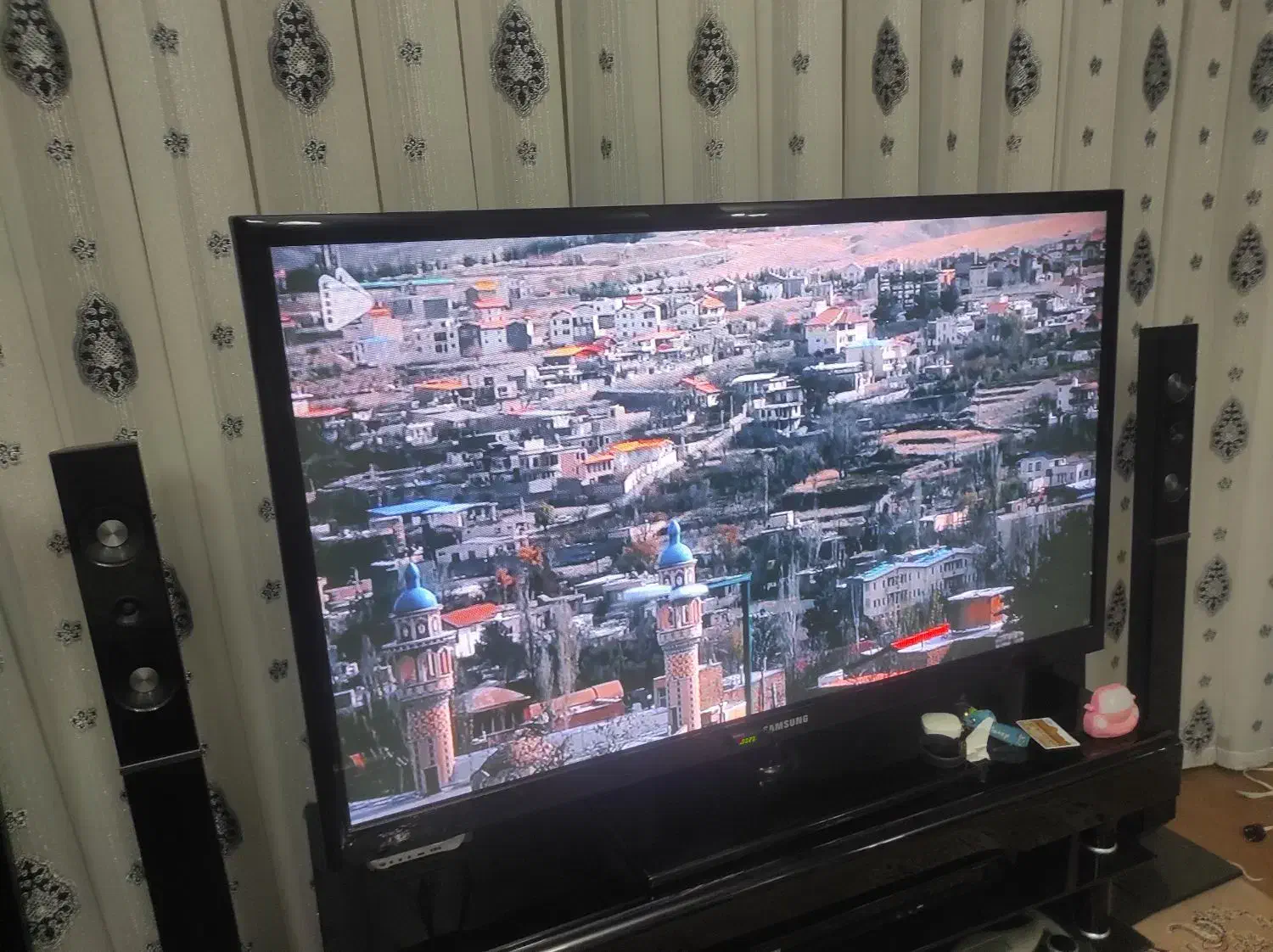 تلویزیون سامسونگ 51اینچ|تلویزیون و پروژکتور|بروجرد, |دیوار