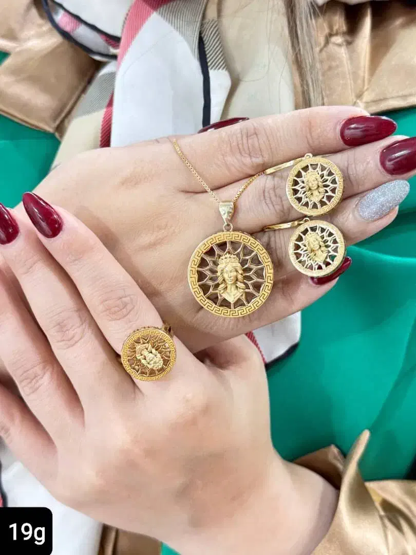 الیزابت ورساچ|زیورآلات و اکسسوری|تهران, چوب تراش|دیوار