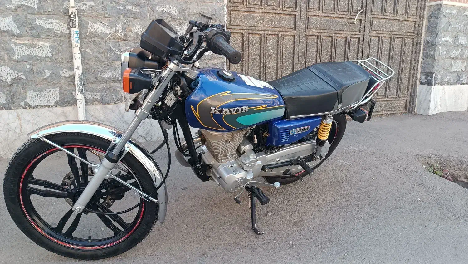 کویر 200درحد مدل402 یک سال بیمه|موتورسیکلت|کاشان, میدانگاه آقا|دیوار