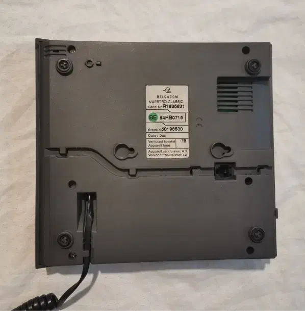 تلفن رومیزی آلمانی استوک درجه 1|تلفن رومیزی|بیرجند, |دیوار