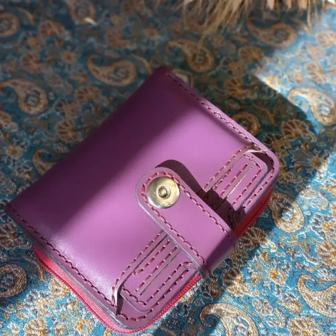 چرم دوزی|کیف، کفش، کمربند|اردبیل, |دیوار