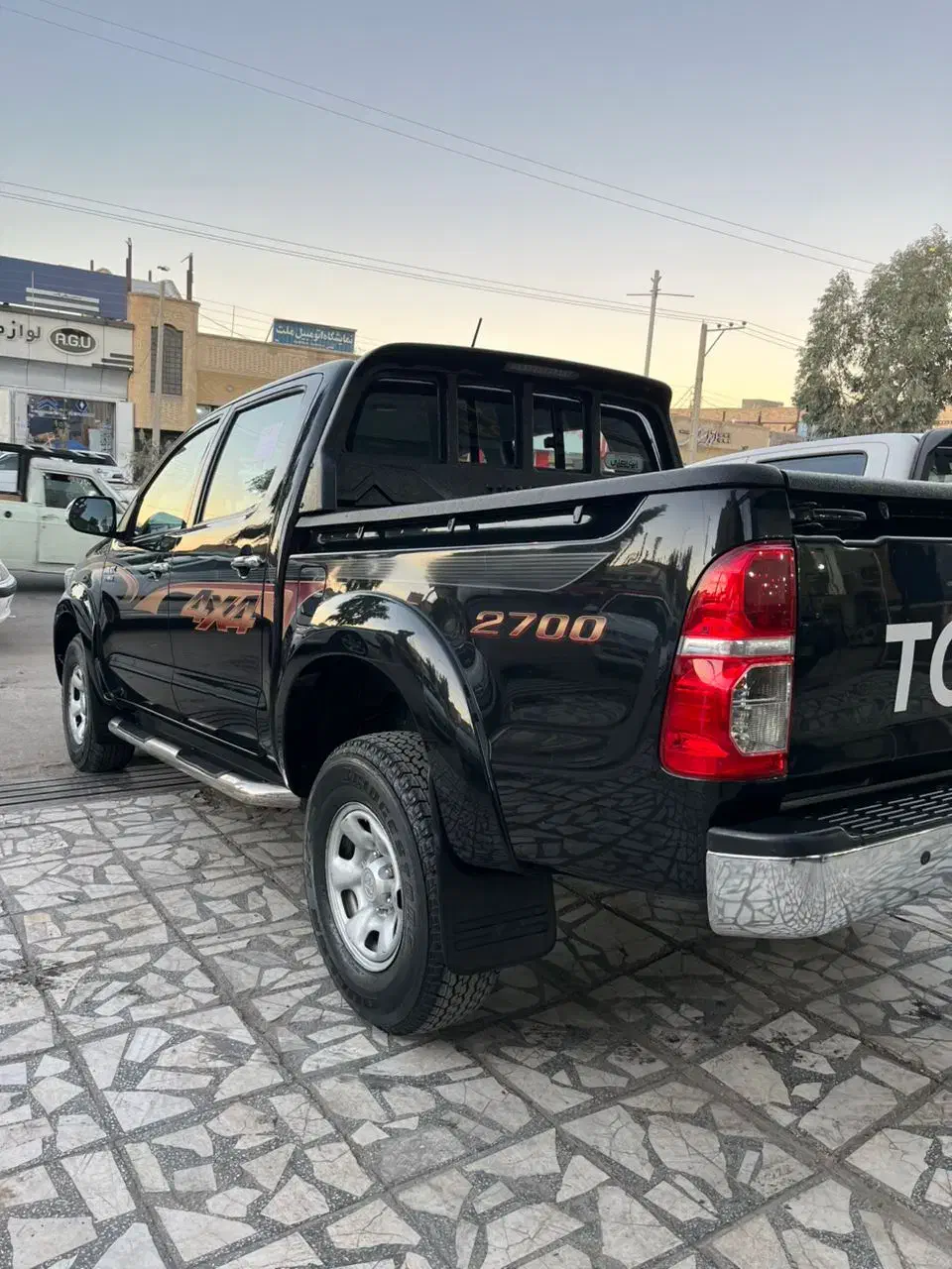 2013هایلوکس|خودرو سواری و وانت|شیراز, درکی|دیوار