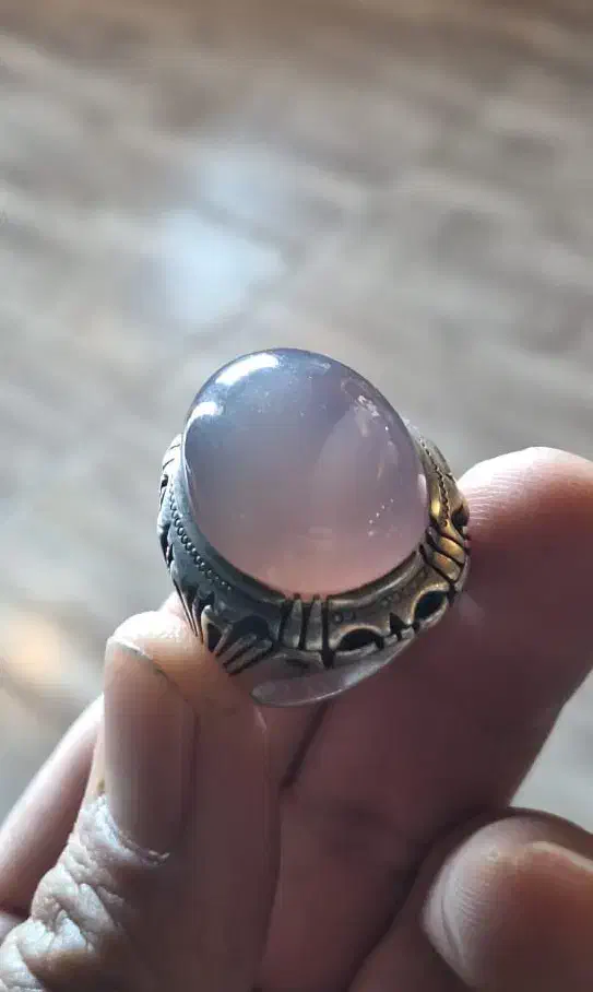 عقیق سوسنی|جواهرات|حمیدیا, |دیوار