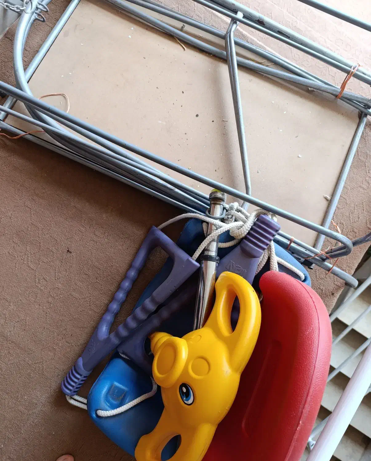 گهواره و تاب|اسباب و اثاث بچه|بیرجند, |دیوار