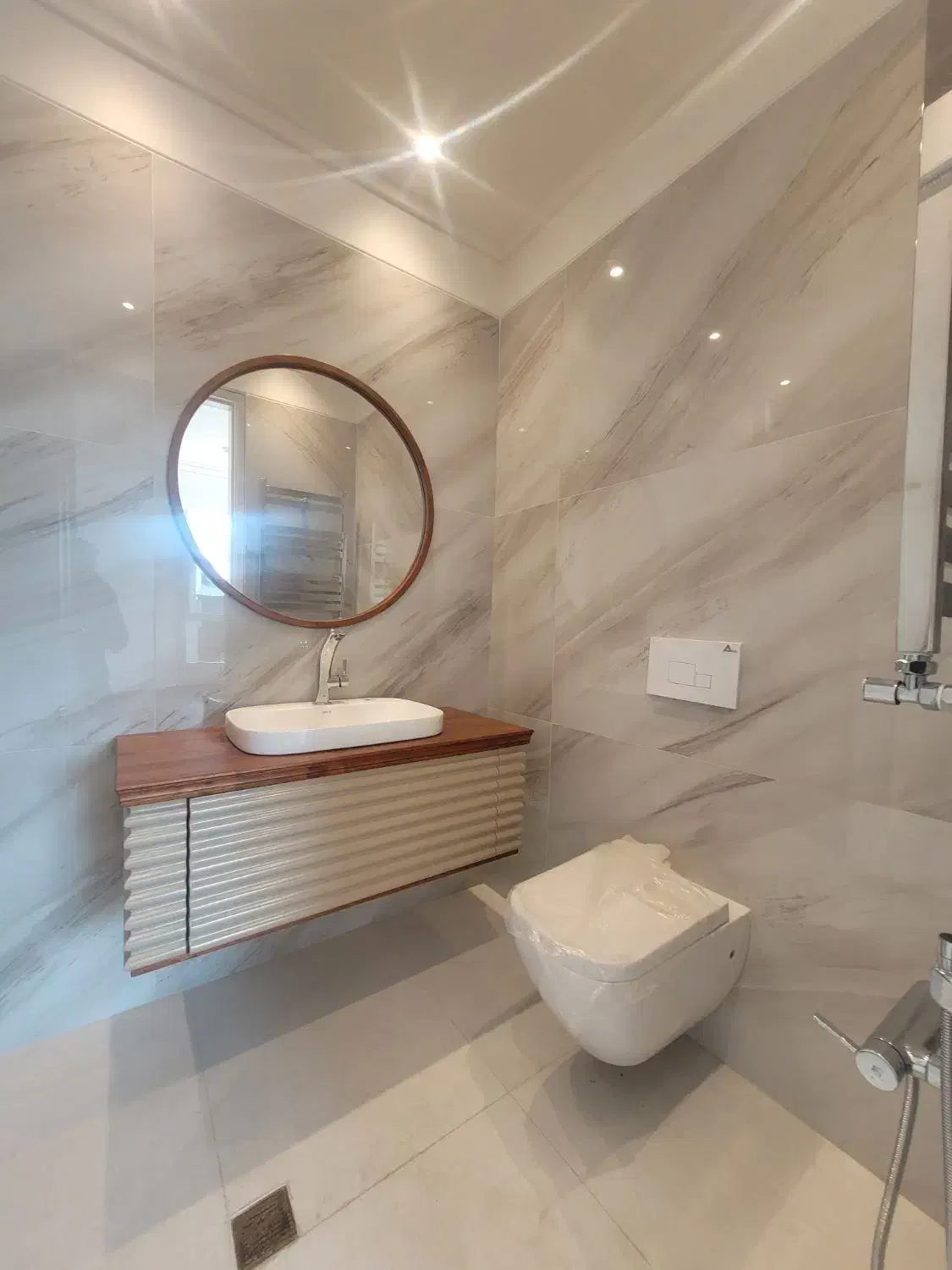 فرعی اصیل پاسداران / ۲پارکینگ / ۳خواب + مستر|فروش آپارتمان|تهران, پاسداران|دیوار