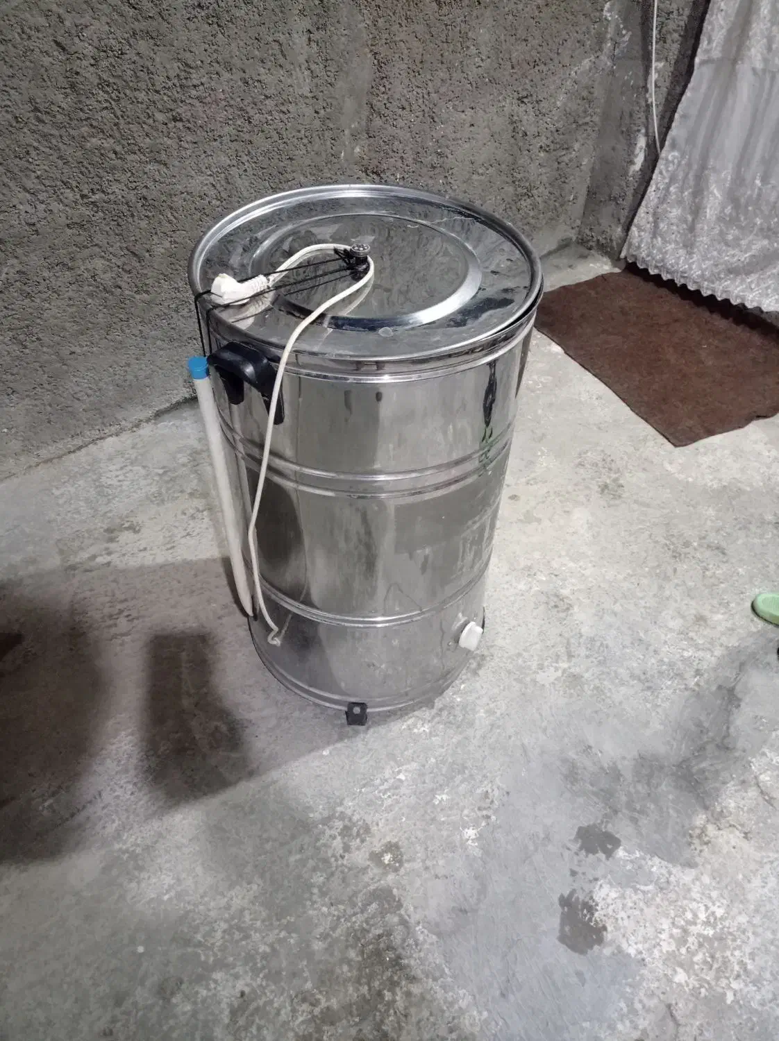 پتوشویی.|ماشین لباسشویی و خشک‌کن لباس|ارومیه, |دیوار