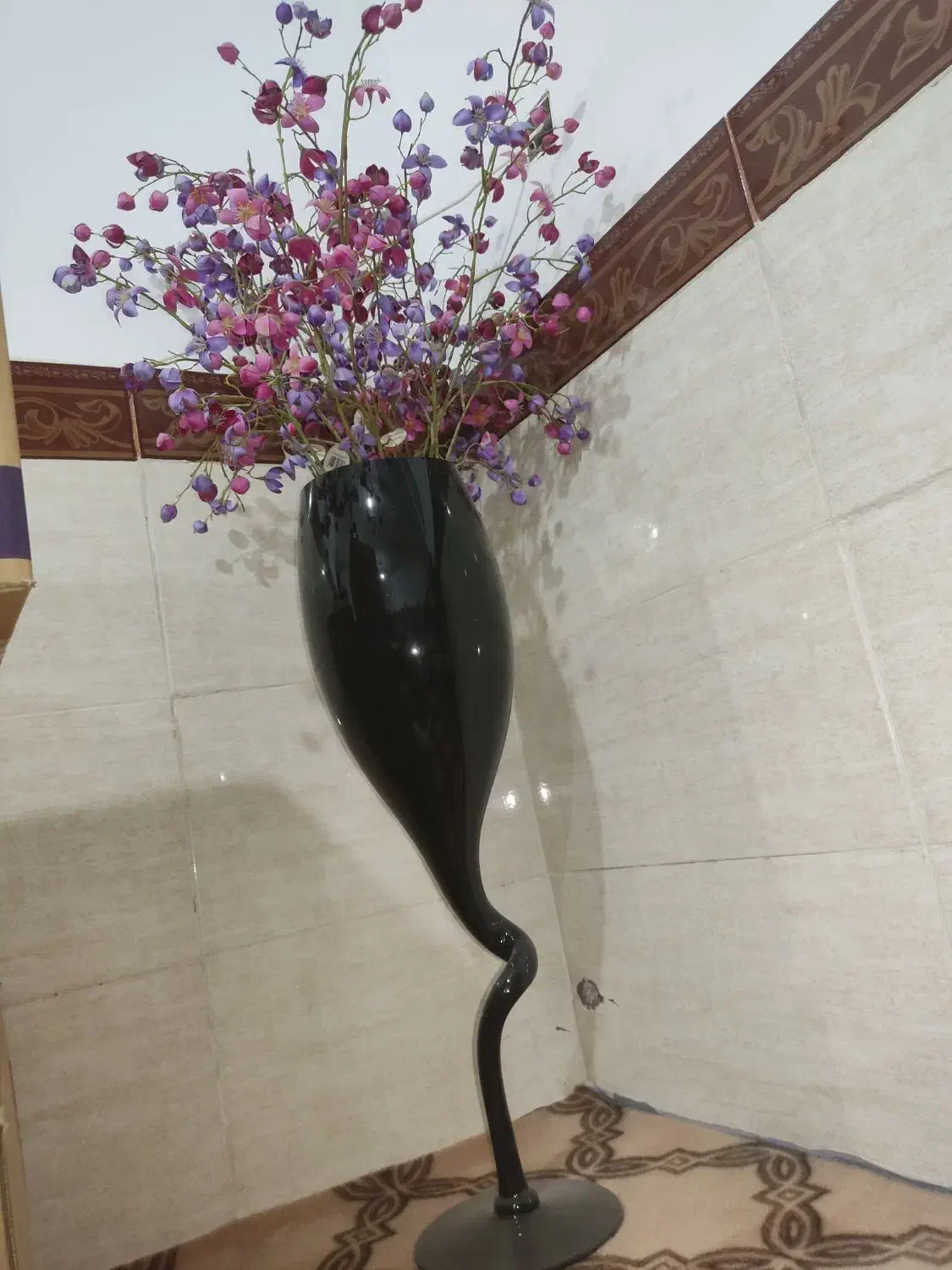 گلدان شیشه ای همراه با گل|گل مصنوعی|نظرآباد, مصطفی آباد|دیوار