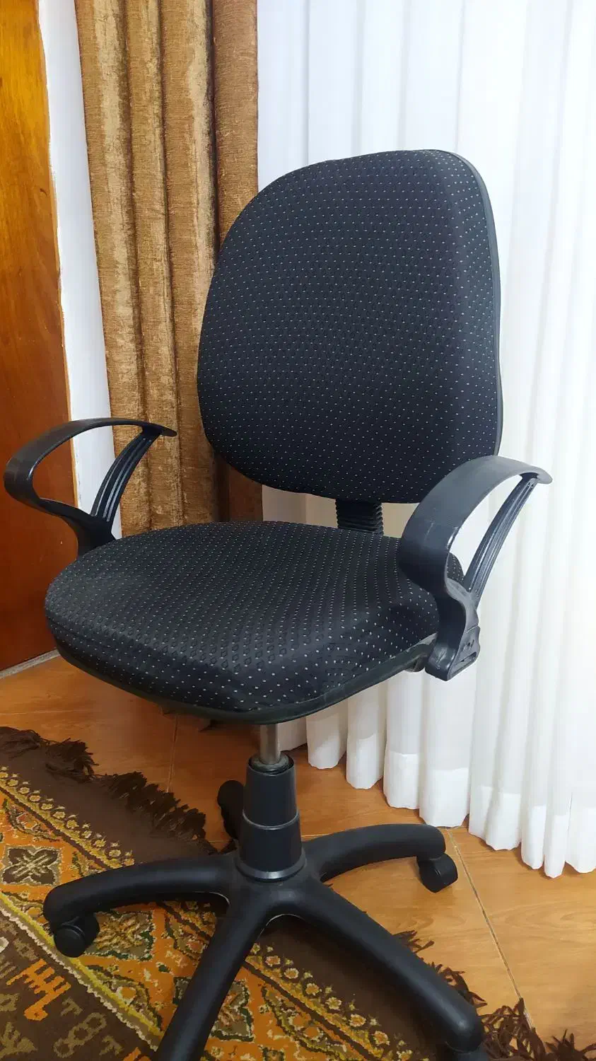 صندلی چرخان|مبلمان اداری|لنگرود, |دیوار