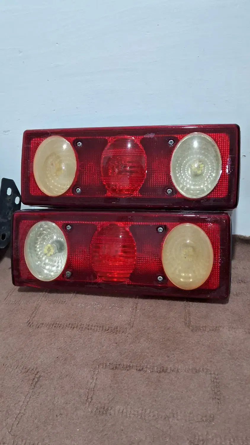 آینه بغل و چراغ خطر عقب کامیونت و اتوبوس و مینیبوس|قطعات یدکی و لوازم جانبی|بجنورد, |دیوار