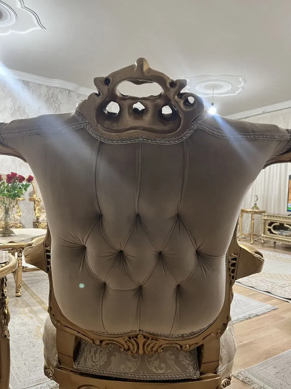 مبل|مبلمان خانگی و میز عسلی|شوط, |دیوار