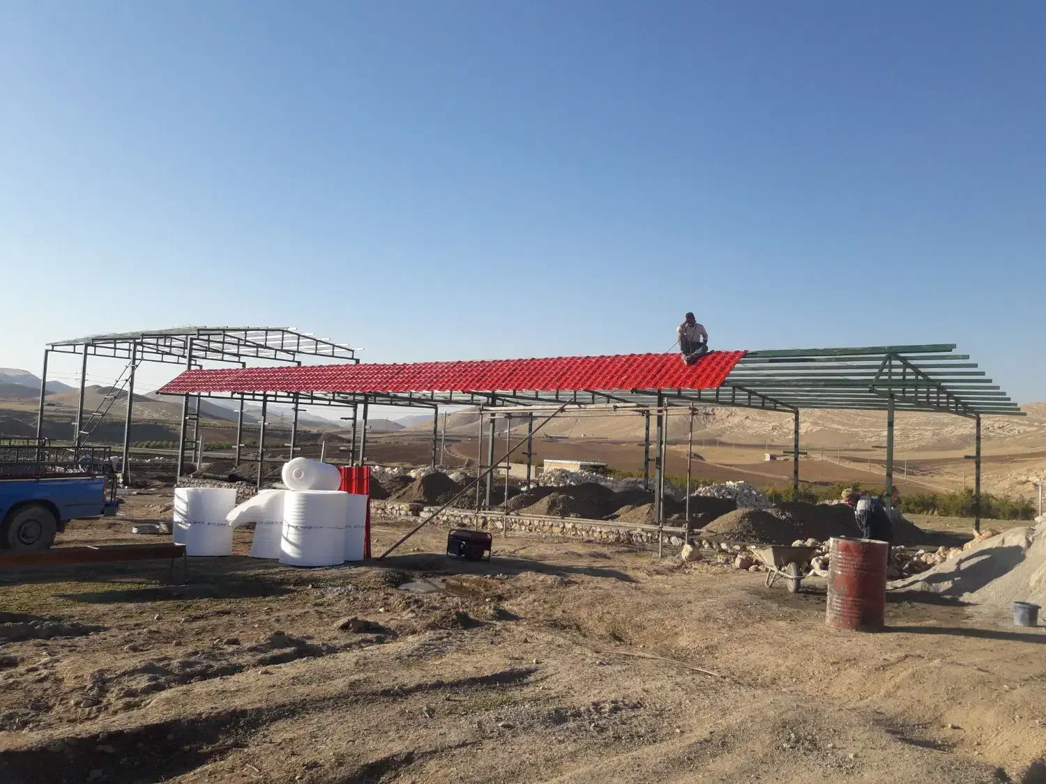 سقف شیروانی|خدمات پیشه و مهارت|کوهدشت, |دیوار