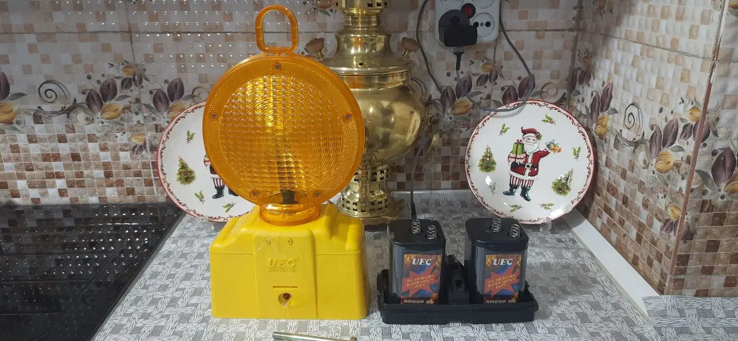 چراغ چشمک زن ساخت آلمان|لامپ و چراغ|مشکیندشت, |دیوار