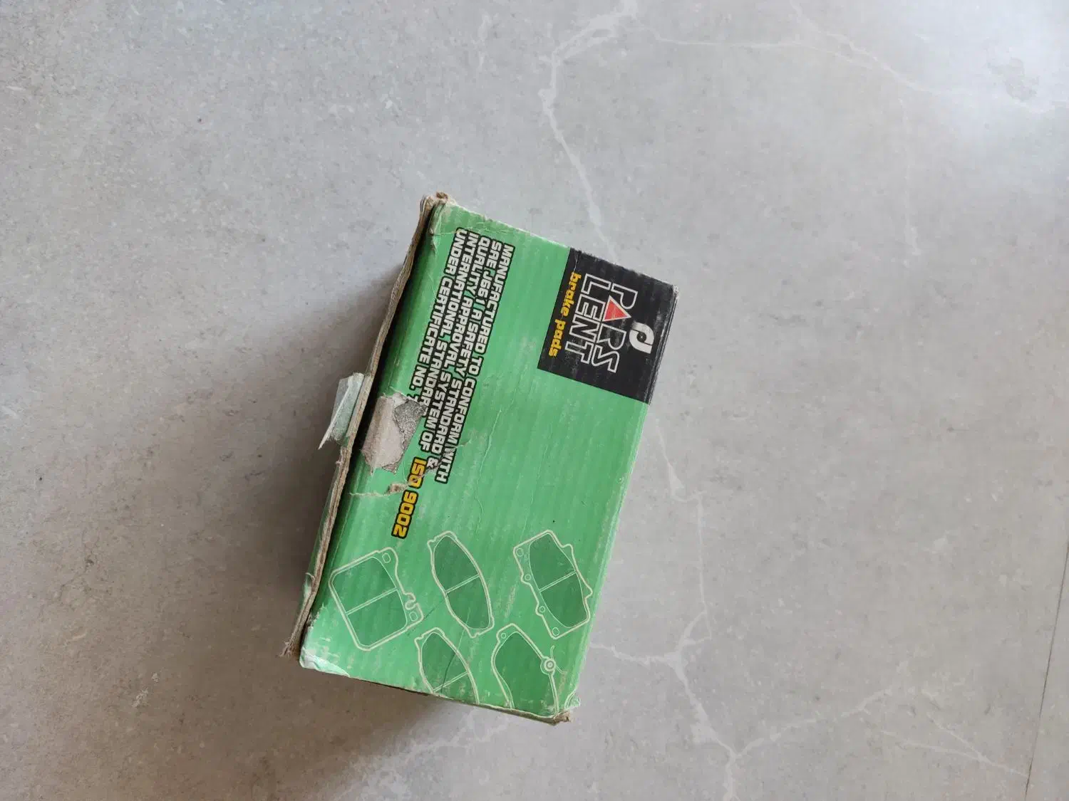 لنت جلو تویوتا هایلوکس|قطعات یدکی و لوازم جانبی|فردیس, شهرک هفده شهریور|دیوار