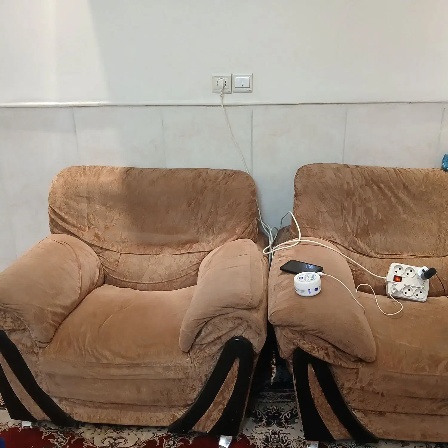 مبل ۷نفره|مبلمان خانگی و میز عسلی|قم, دورشهر|دیوار