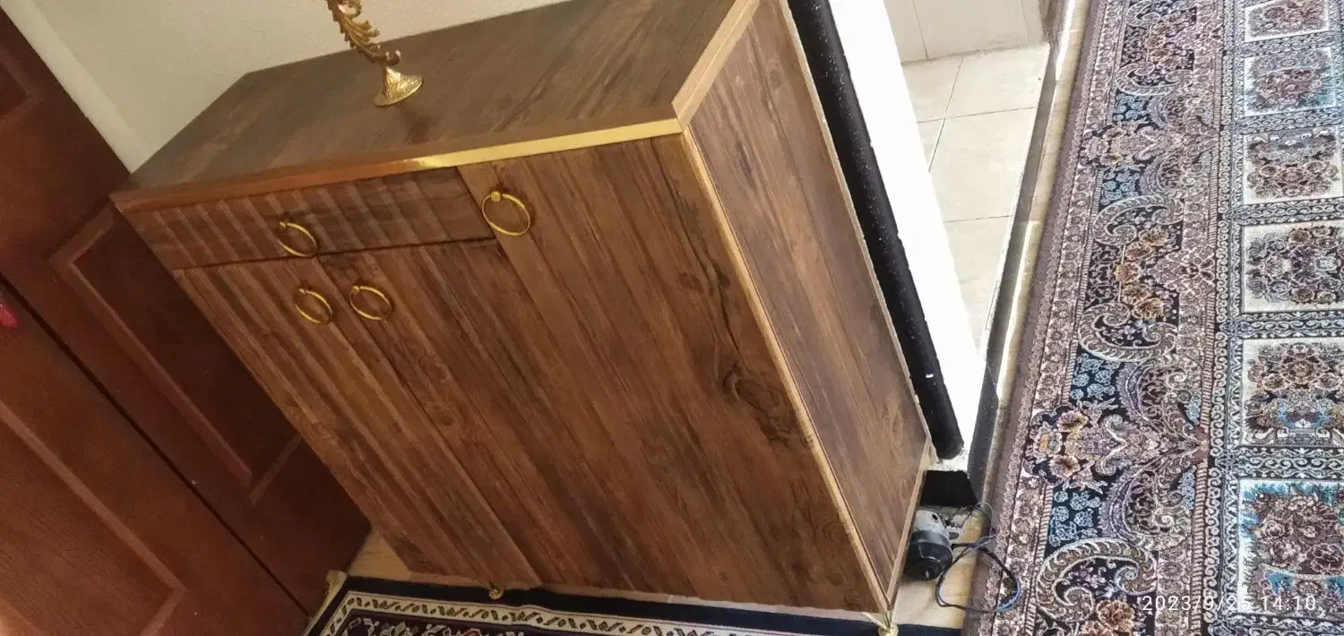 جاکفشی|جاکفشی، کمد، دراور|شاهین‌شهر, ۹ دی|دیوار