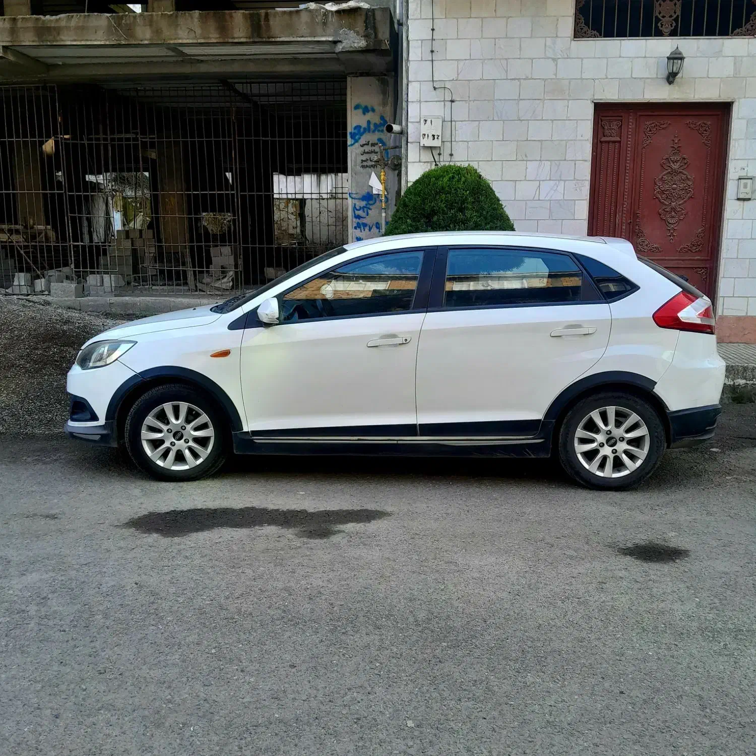 ام وی ام ۳۱۵ اکسلنت جدید مدل ۹۶|خودرو سواری و وانت|آستارا, |دیوار