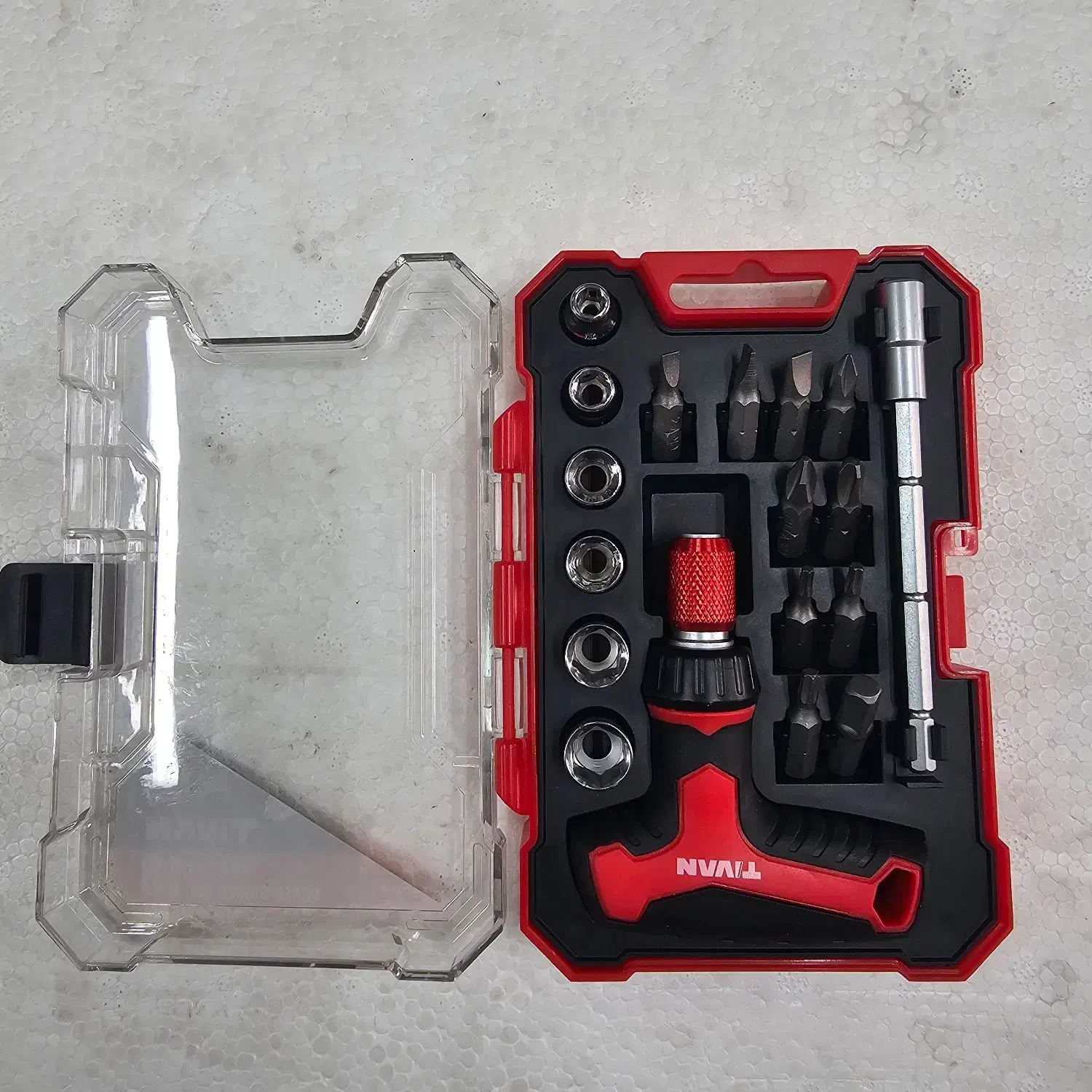 مجموعه 18 عددی سری بیت،پیچگوشتی جغجغه و بکس تیوان|ابزارآلات|اصفهان, فجر|دیوار