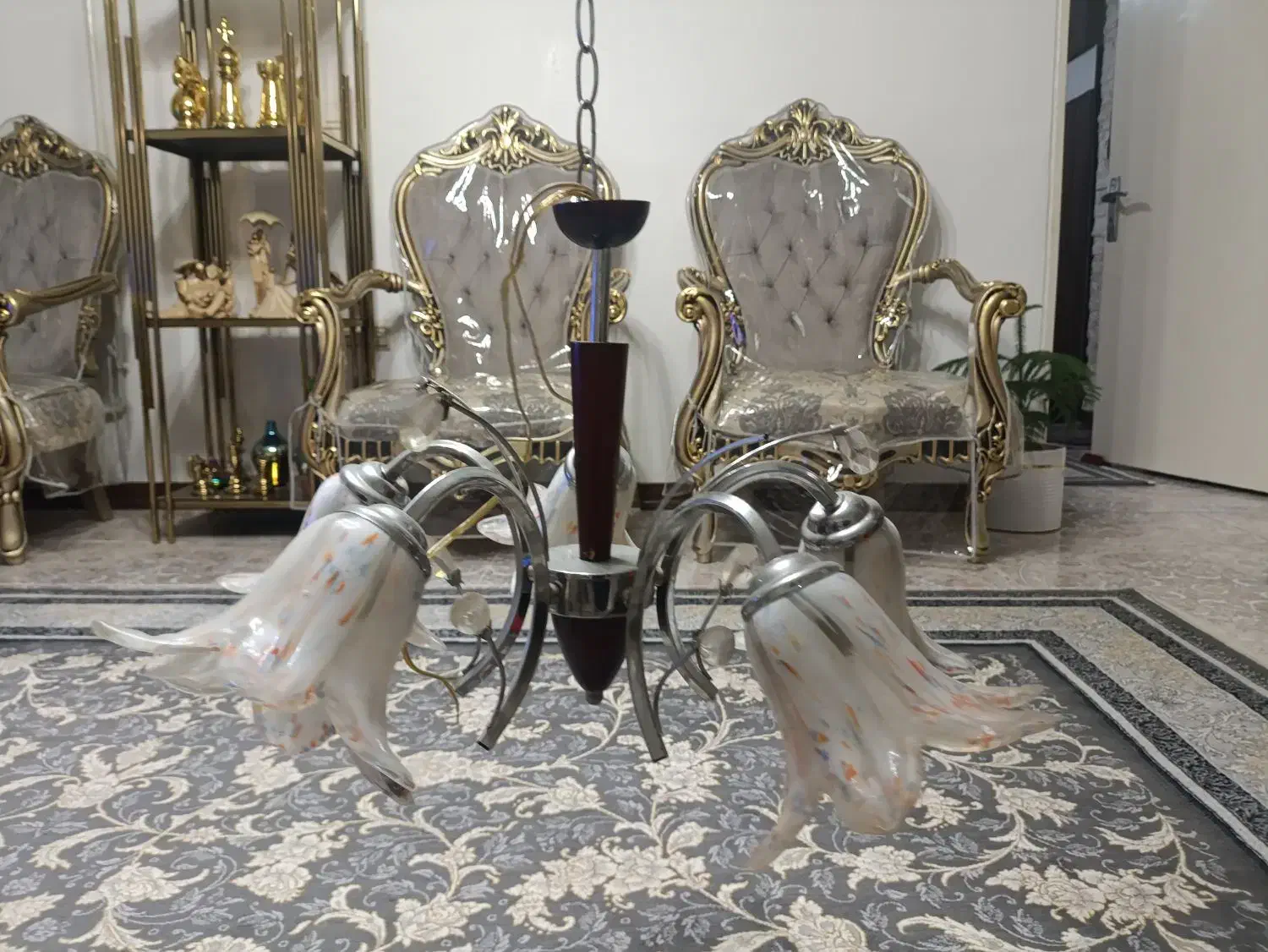 لوستر پنچ شاخه|لوستر و چراغ آویز|قرچک, شهرک مهستان|دیوار