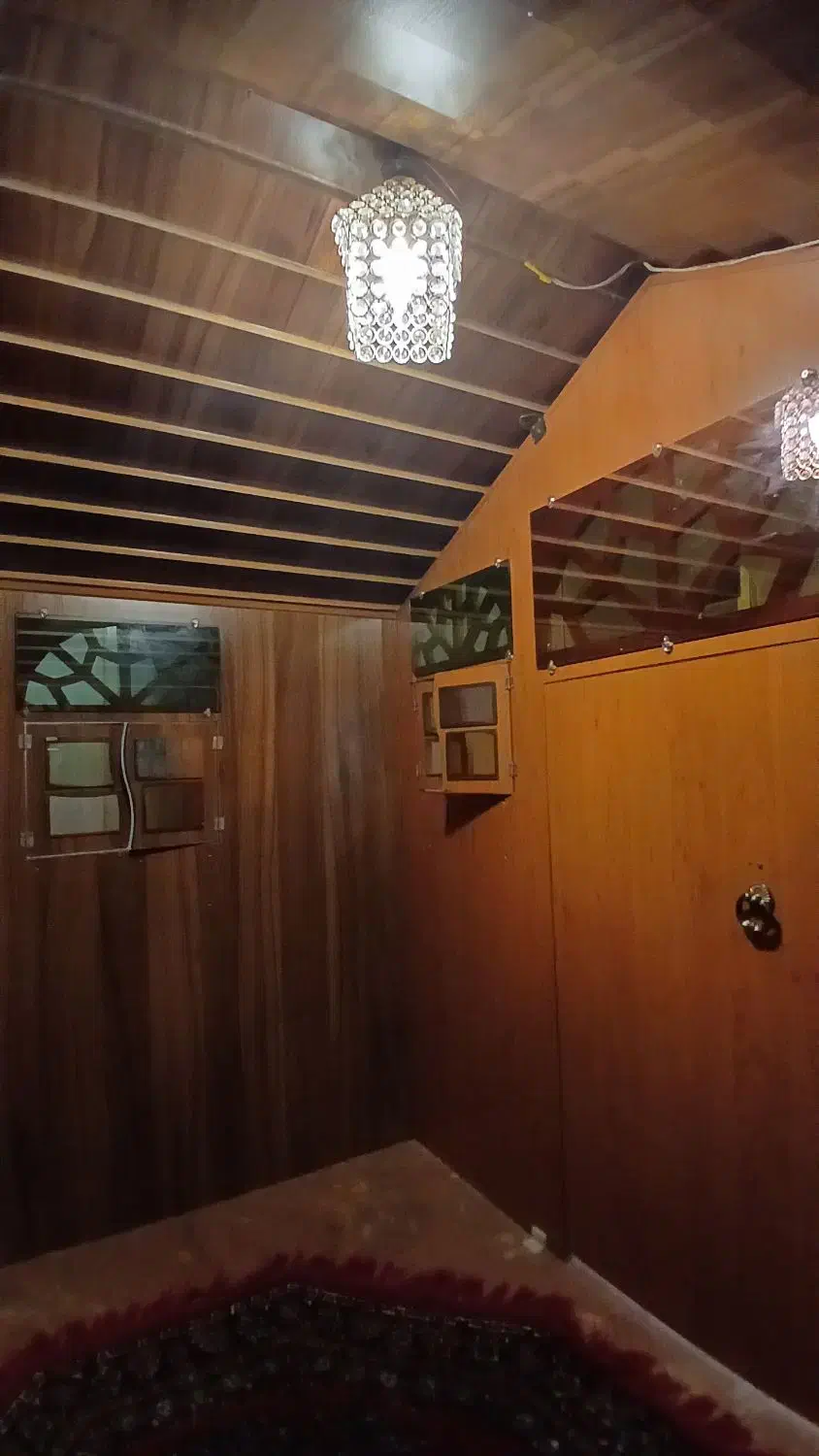 کلبه چوبی کودکانه|اسباب‌بازی بچه|کازرون, |دیوار