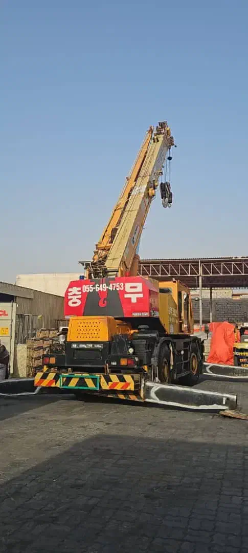 استخدام تراک میکسر پمپ بتن و جرثقیل|استخدام حمل و نقل|یاسوج, |دیوار