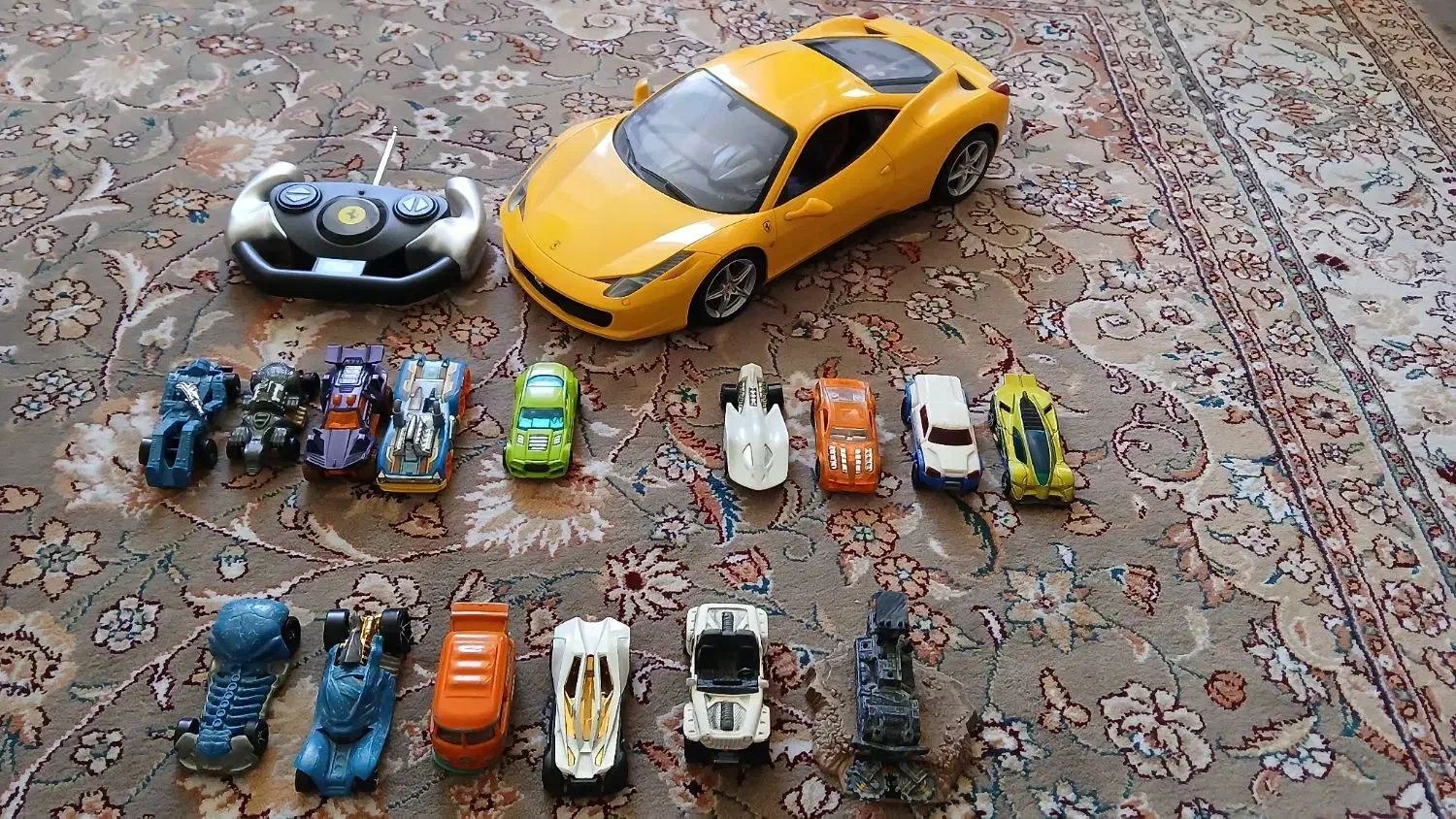 ماشین های فلزی اصل اورجینال هات ویلز hot wheels|اسباب‌‌بازی|تهران, شهر زیبا|دیوار