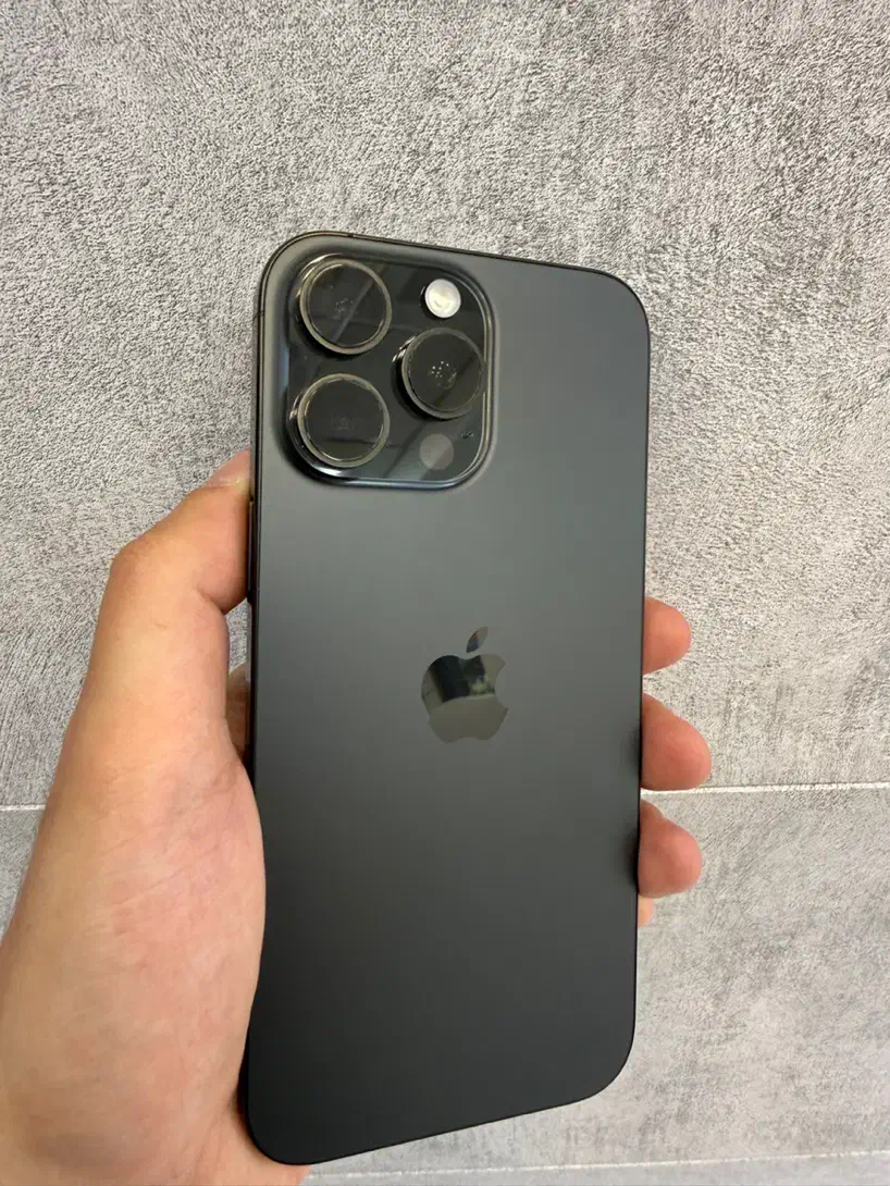 ایفون ۱۶ پرومکس ۲۵۶ سلامت باتری ۱۰۰٪|موبایل|قزوین, |دیوار