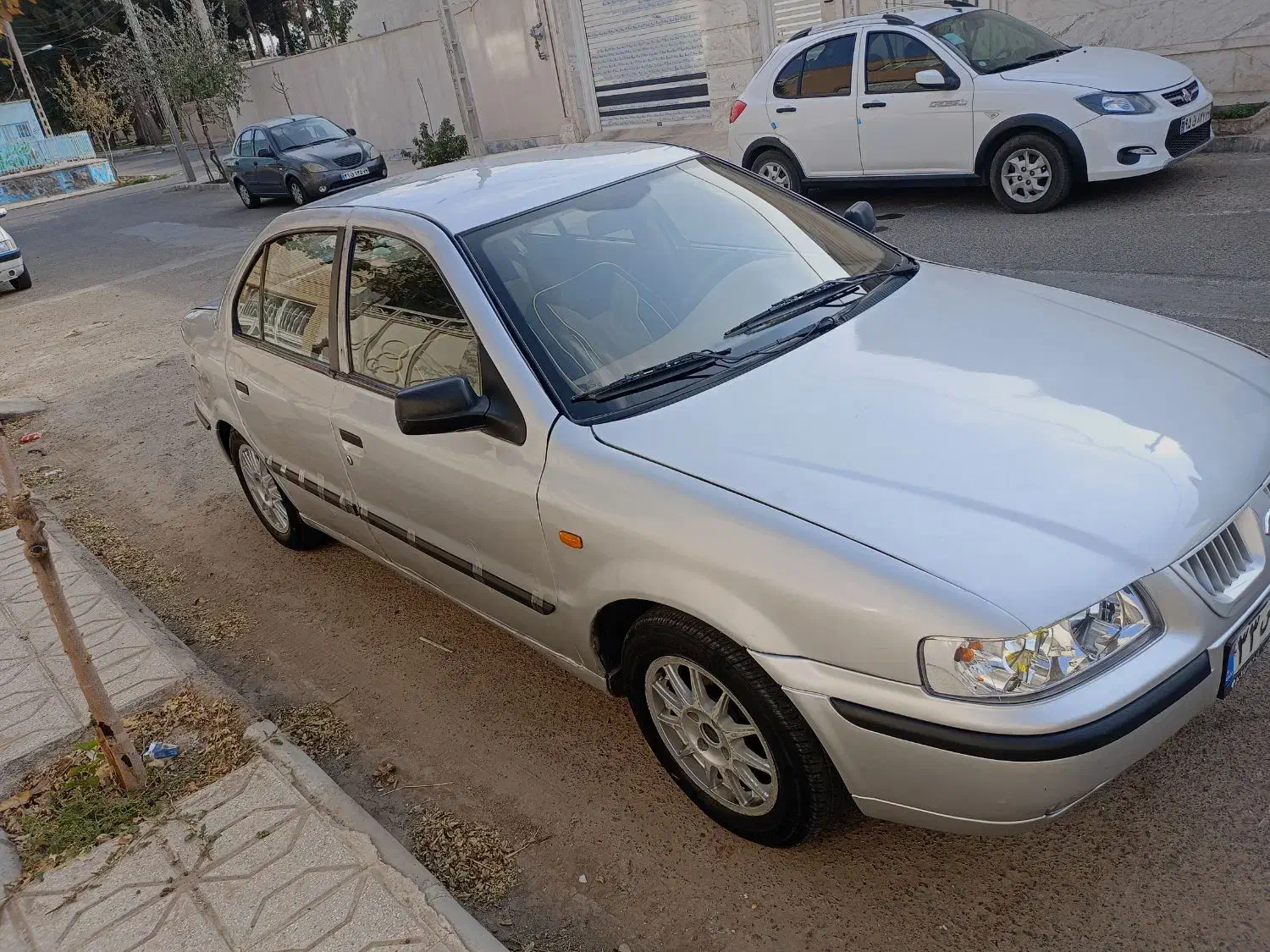 مدل ۸۴ بسیار تمیز|خودرو سواری و وانت|گناباد, |دیوار