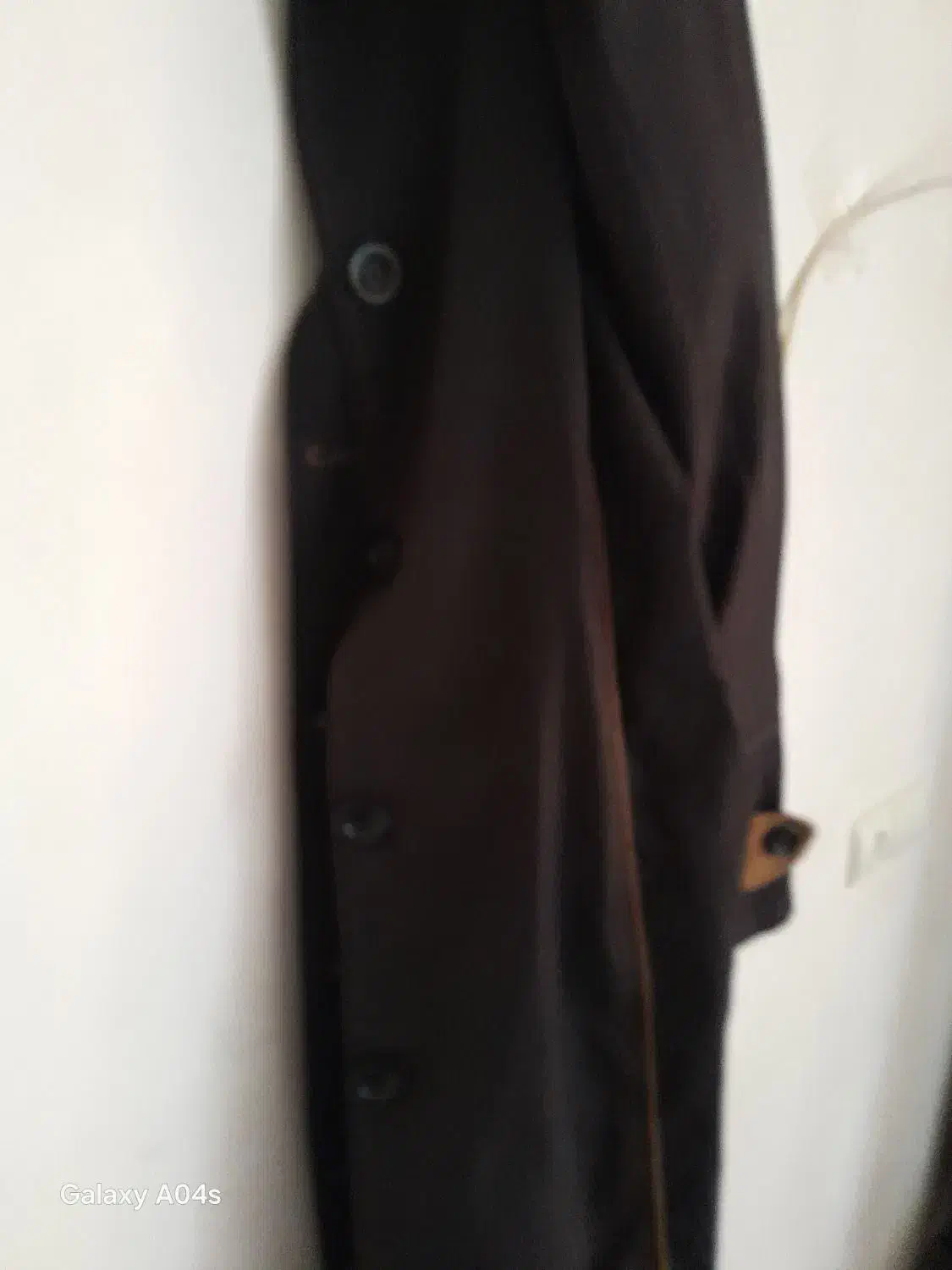 عروسک مانتو|لباس|رباط‌کریم, الارد|دیوار