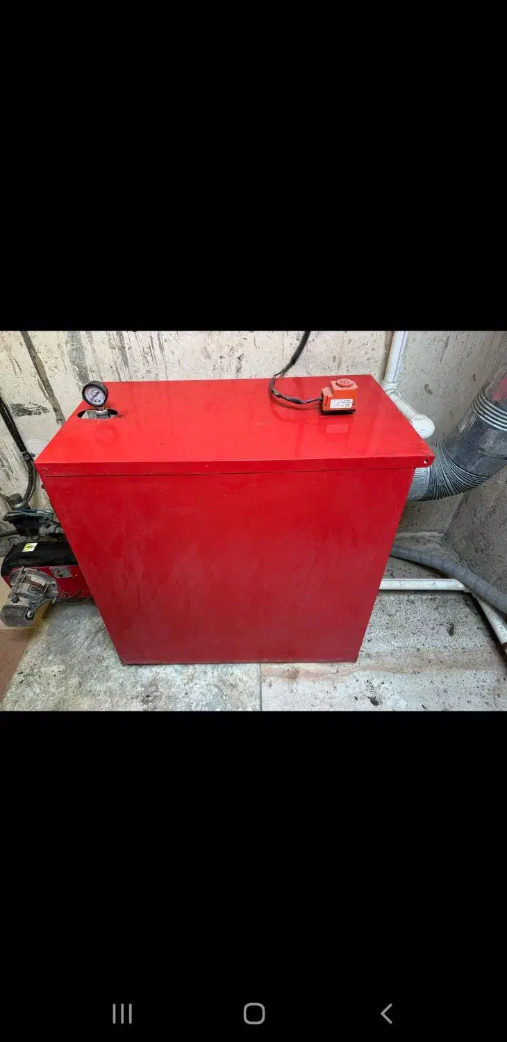 دیگ سوپر ۸ پره ۳۰۰ چدنی با مشعل ۱۲۰ در حد|آبگرمکن، پکیج، شوفاژ|اسلام‌شهر, کاشانک|دیوار