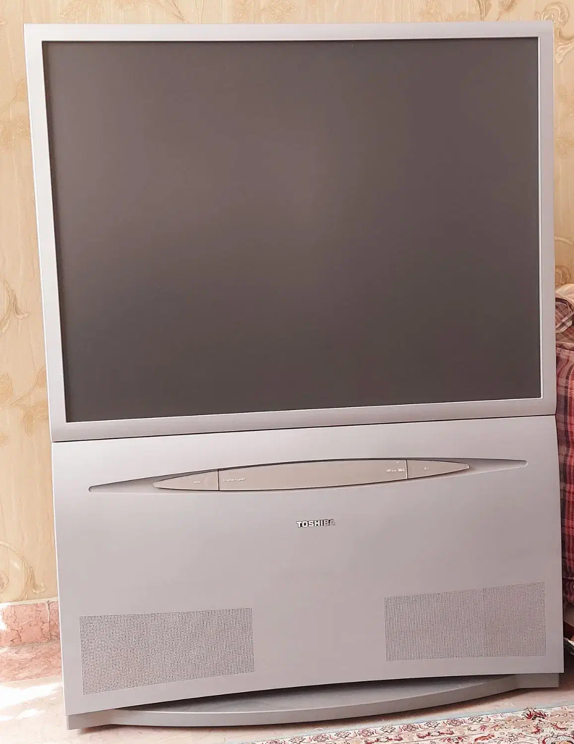تلویزیون پروجکشن TOSHIBA ( اصل ژاپن)|تلویزیون و پروژکتور|تهران, اباذر|دیوار