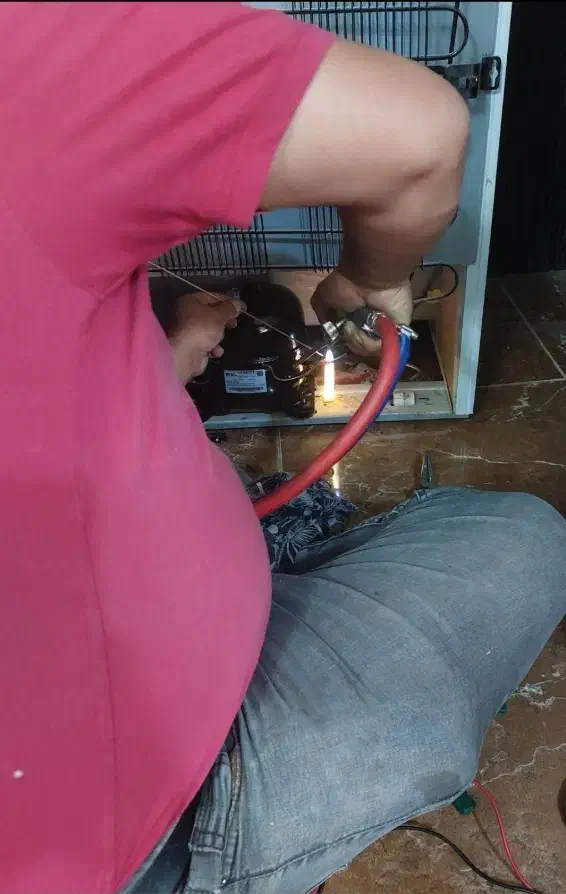 تعمیرات یخچال یخچالسازضمانتی کل شهر۲۴ساعته نوارگاز|خدمات پیشه و مهارت|مشهد, ایثارگران|دیوار