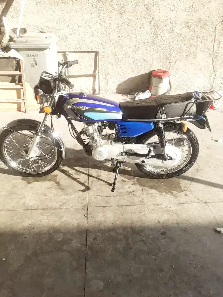 موتور تیزتک مدل ۸۱|موتورسیکلت|شیراز, قلات|دیوار