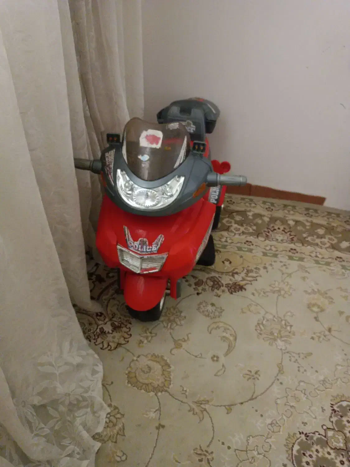 موتور شارژی سالم باطری ۶ونیم ولت تازه|اسباب‌‌بازی|قوچان, |دیوار