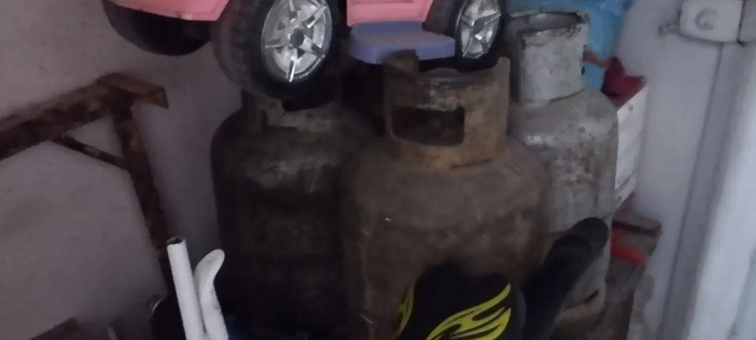 سه عدد کپسول گاز سالم بوتان|اجاق گاز و لوازم برقی پختوپز|اسلامشهر, شهرک قائمیه|دیوار