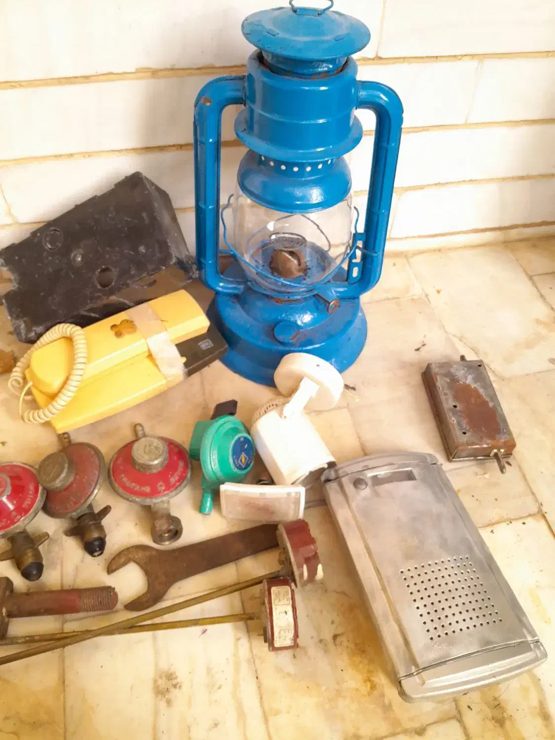 چراغ نفتی ولگراتور|کلکسیون اشیاء عتیقه|بوشهر, |دیوار