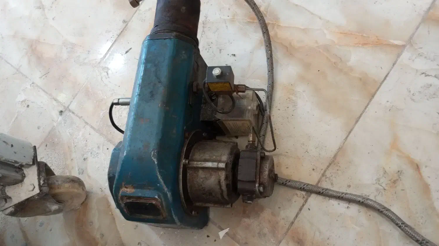 یک عدد مشعل گازیبلی ویک عدد مشعل ساده|ماشین‌آلات صنعتی|اردبیل, |دیوار