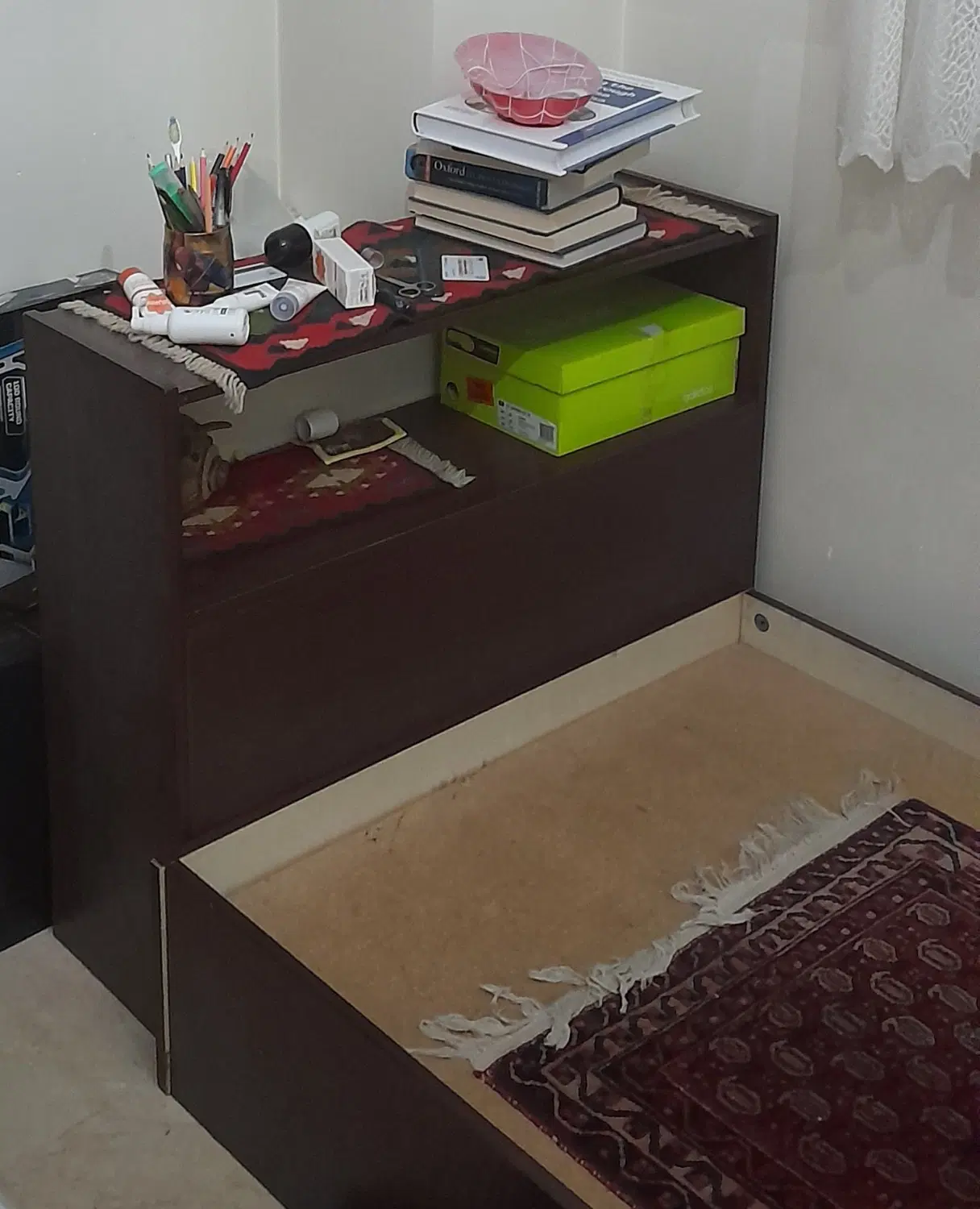 میز تخت کمد و جا لباسی چوبی|تخت و سرویس خواب|تهران, درب دوم|دیوار