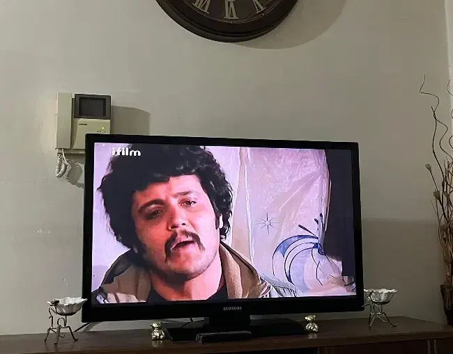 تلویزیون 43اینج سامسونگ|تلویزیون و پروژکتور|رشت, گلسار|دیوار