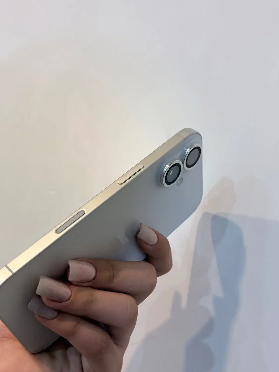 آیفون ۱۶ نرمال ریجستر|موبایل|بجنورد, |دیوار