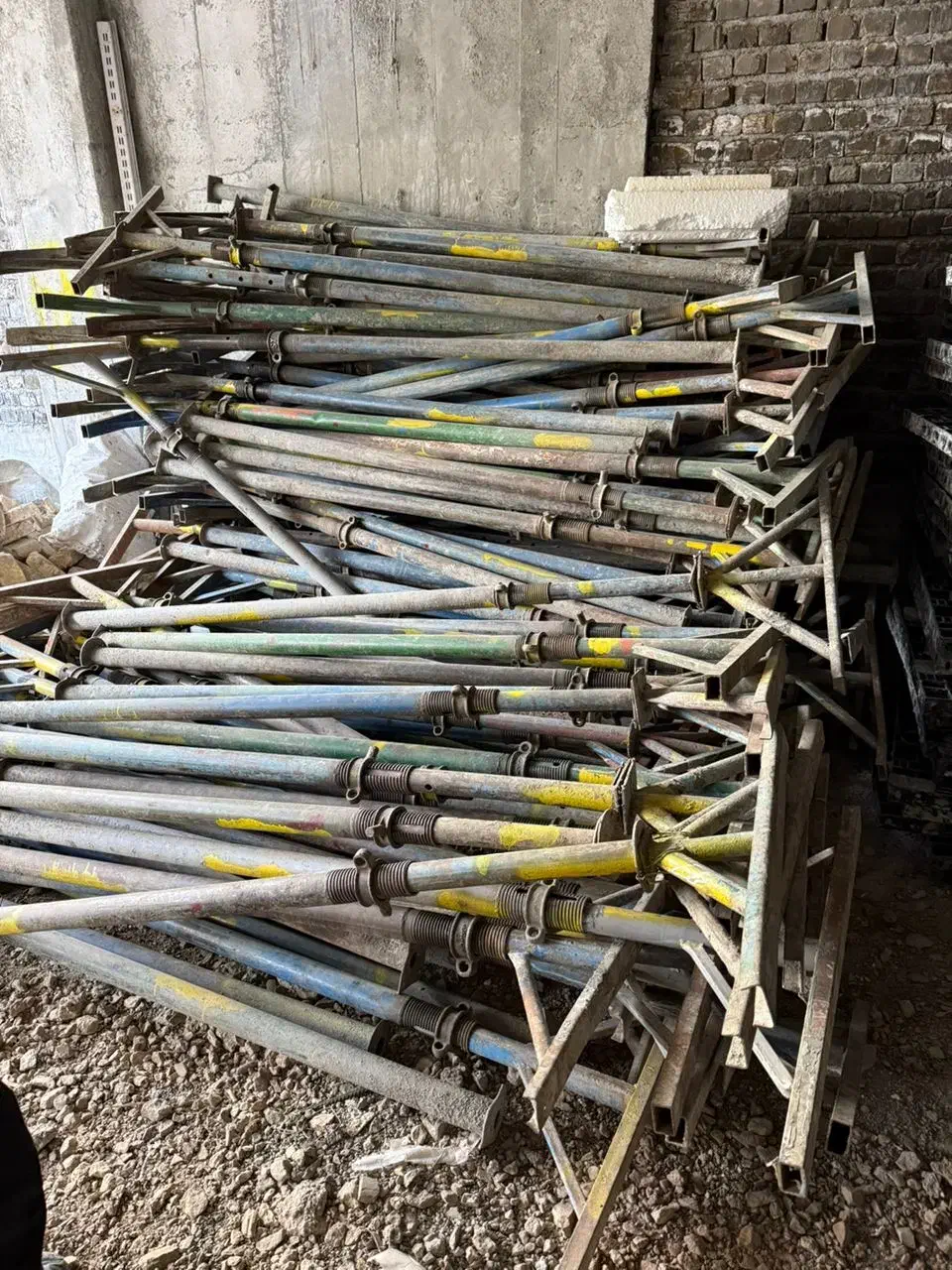 جک 3.5 متری سنگین|مصالح و تجهیزات ساختمان|اصفهان, خواجه عمید|دیوار