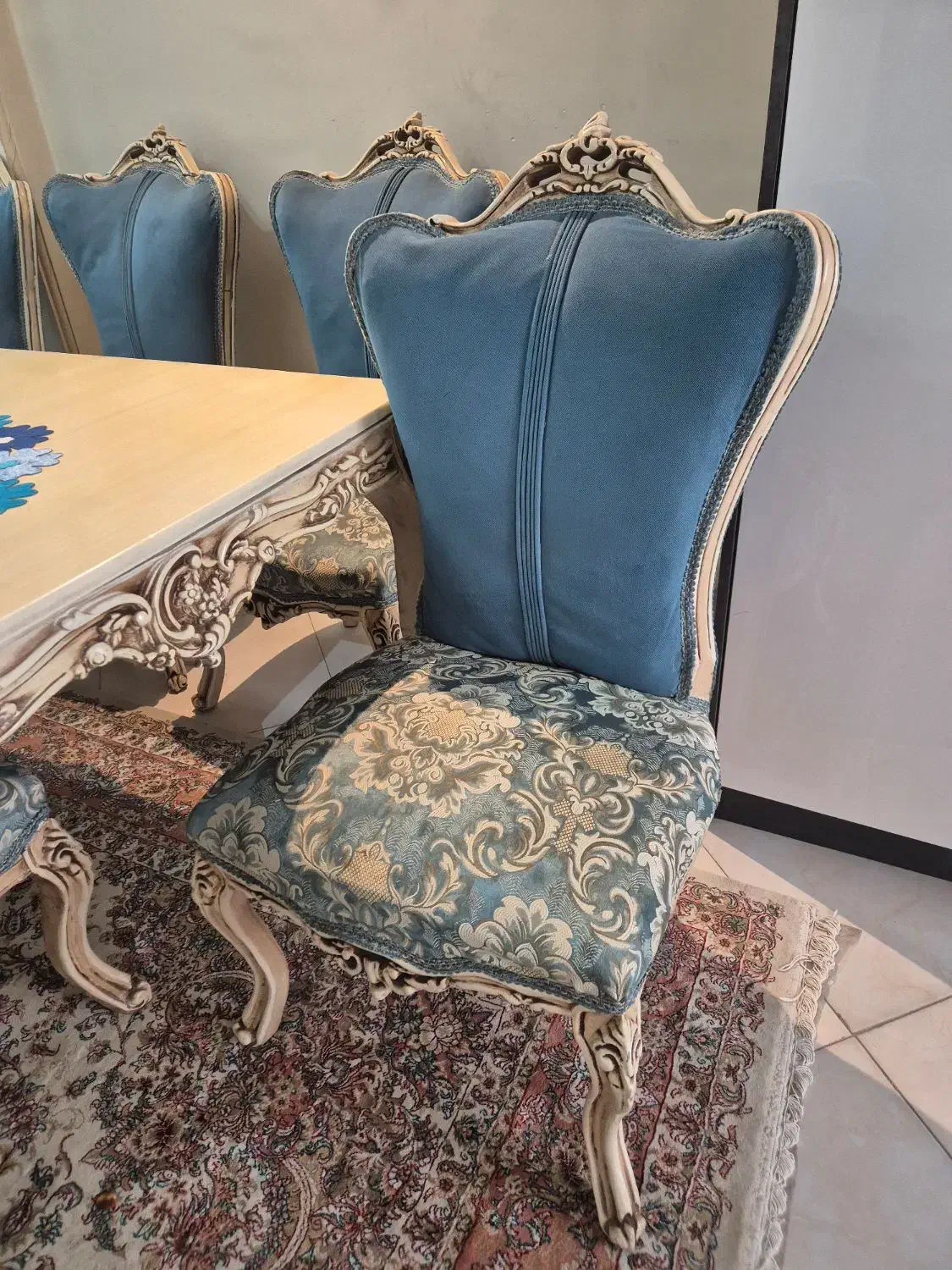 مبل استیل بامیز غذاخوری و ساعت ایستاده|مبلمان خانگی و میز عسلی|تهران, قاسم‌آباد|دیوار