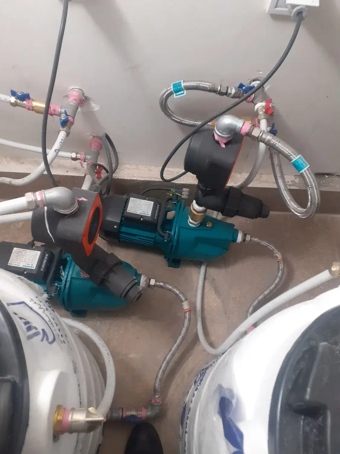 نصب و تعمیر و فروش پمپ اب . تعمیر آبگرمکن و پکیج|خدمات پیشه و مهارت|مشهد, جاهد شهر|دیوار