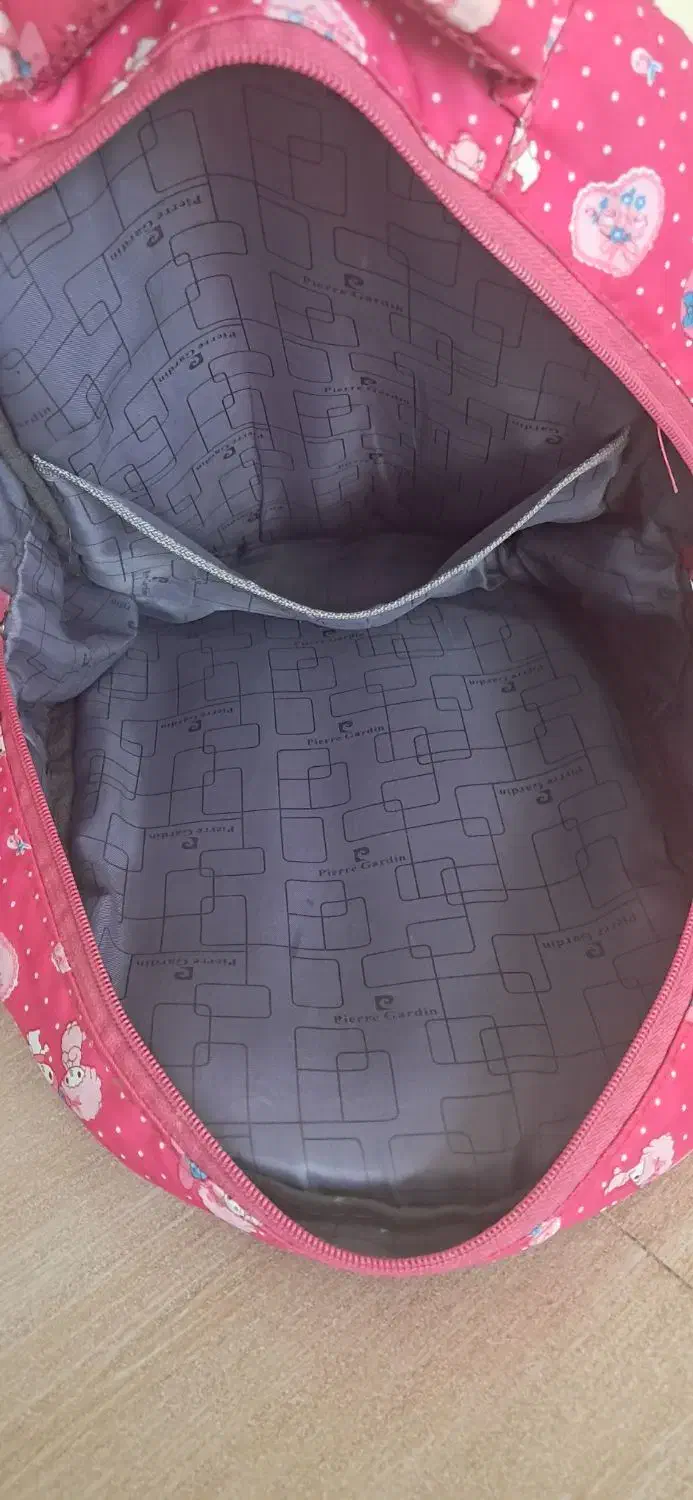 کیف کوله مدرسه|کیف، کفش، کمربند|شیروان (خراسان), |دیوار